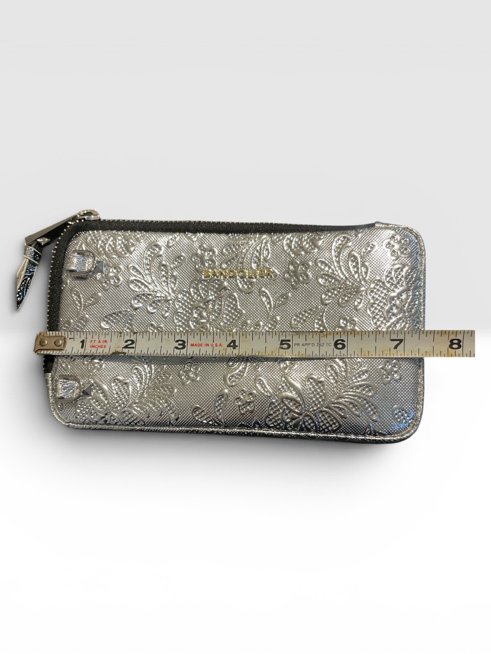 Bandolier Silver Embossed Floral Pouch - never used - Picture 4 of 6